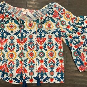 Flying Tomato blouse. Size medium. Never worn with tags.